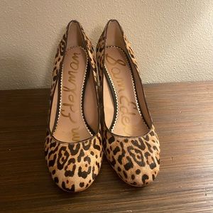 Sam Edelman Stillson Round Toe Leopard block heel pump